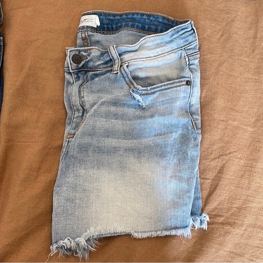 Revy shorts light wash